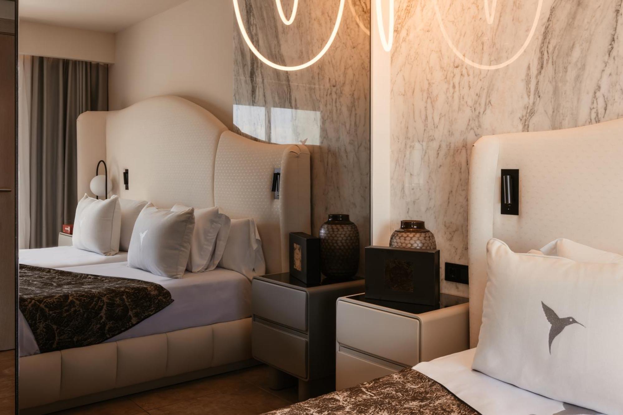 The Unexpected Ibiza - Ushuaia Club Entrance Included (adults Only) Playa d'en Bossa